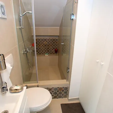 Laganini Διαμέρισμα *