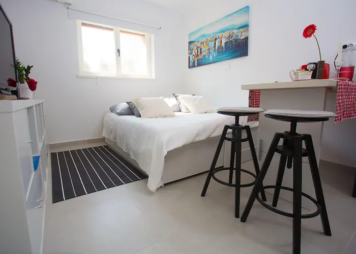 Laganini Apartament *